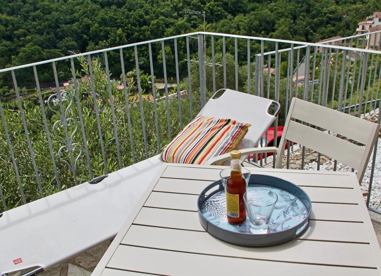 La Terrazza Con L'Ulivo - Guesthouse Con Terrazza E Vista Sul Golfo Dei Poeti La Spezia Italy